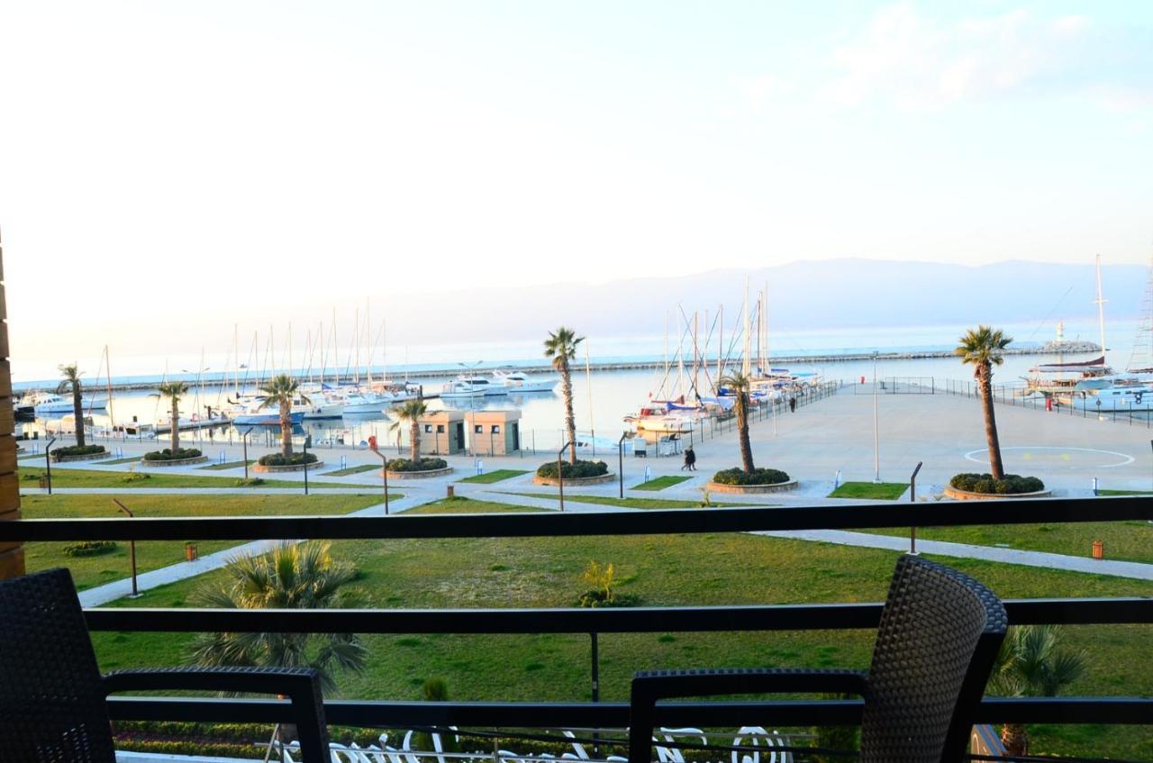 Burhaniye Marina Boutique Hotel Εξωτερικό φωτογραφία