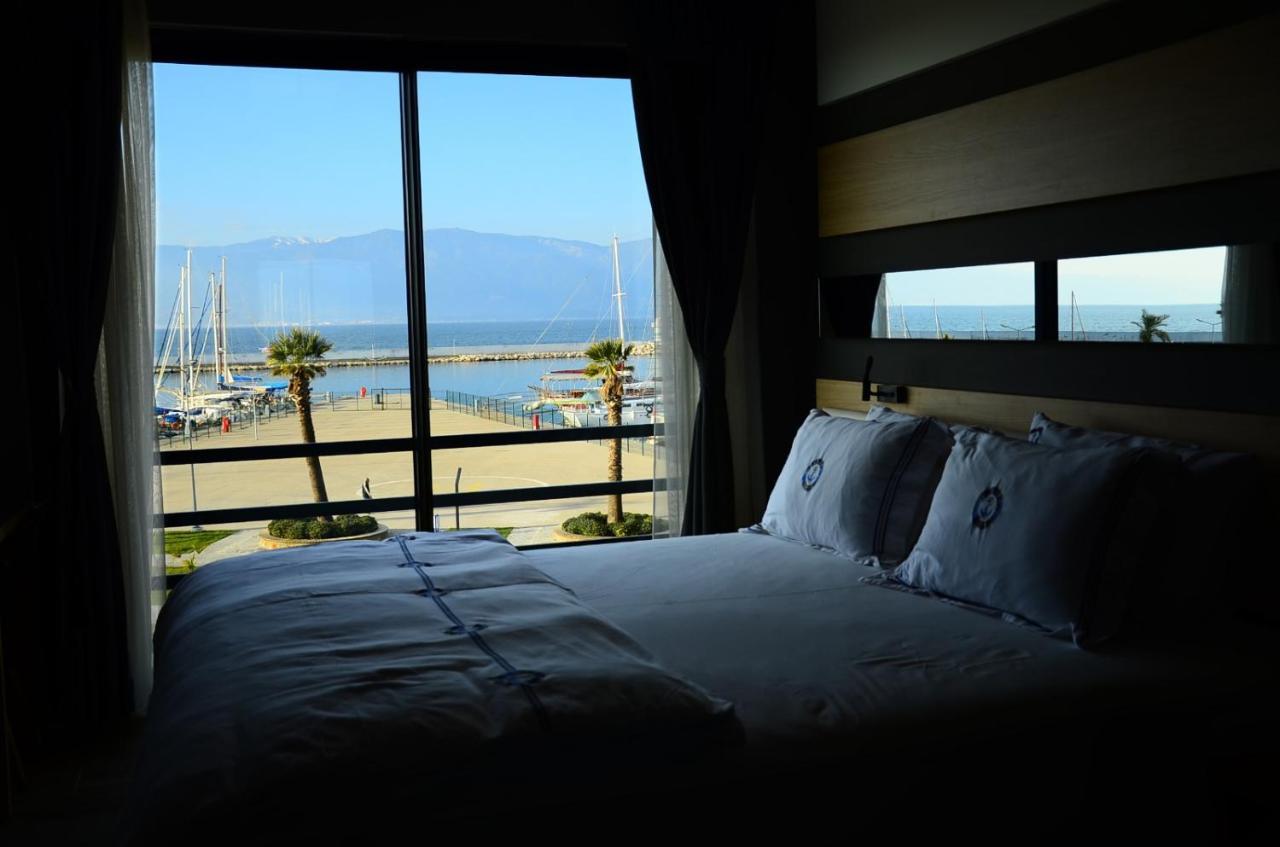 Burhaniye Marina Boutique Hotel Εξωτερικό φωτογραφία