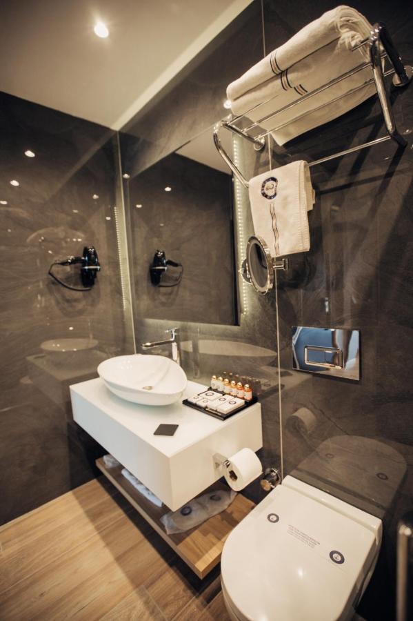 Burhaniye Marina Boutique Hotel Εξωτερικό φωτογραφία